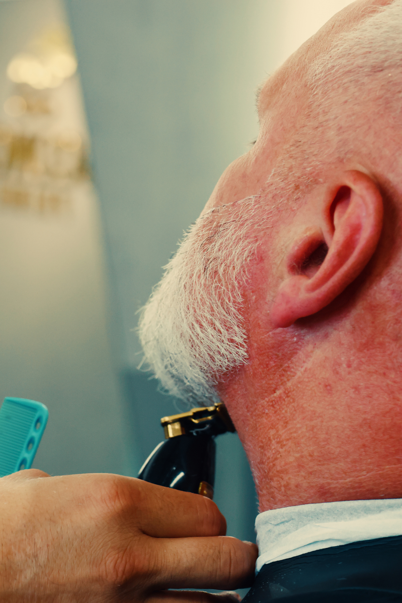Acabamento de barba com máquina